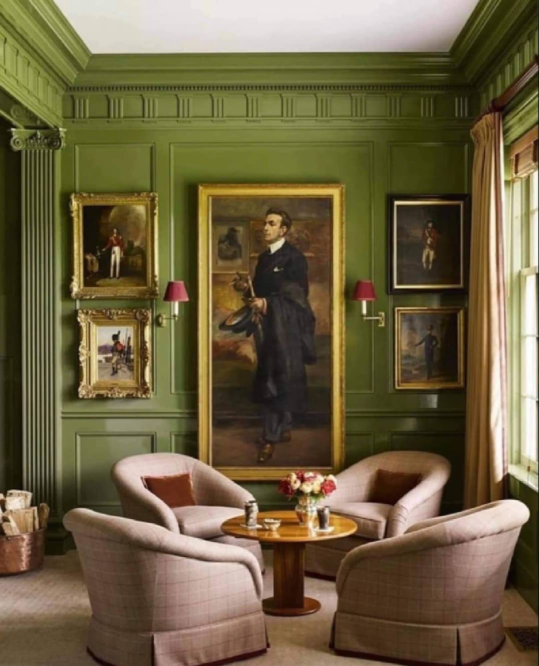 Photo of Avocado paint color