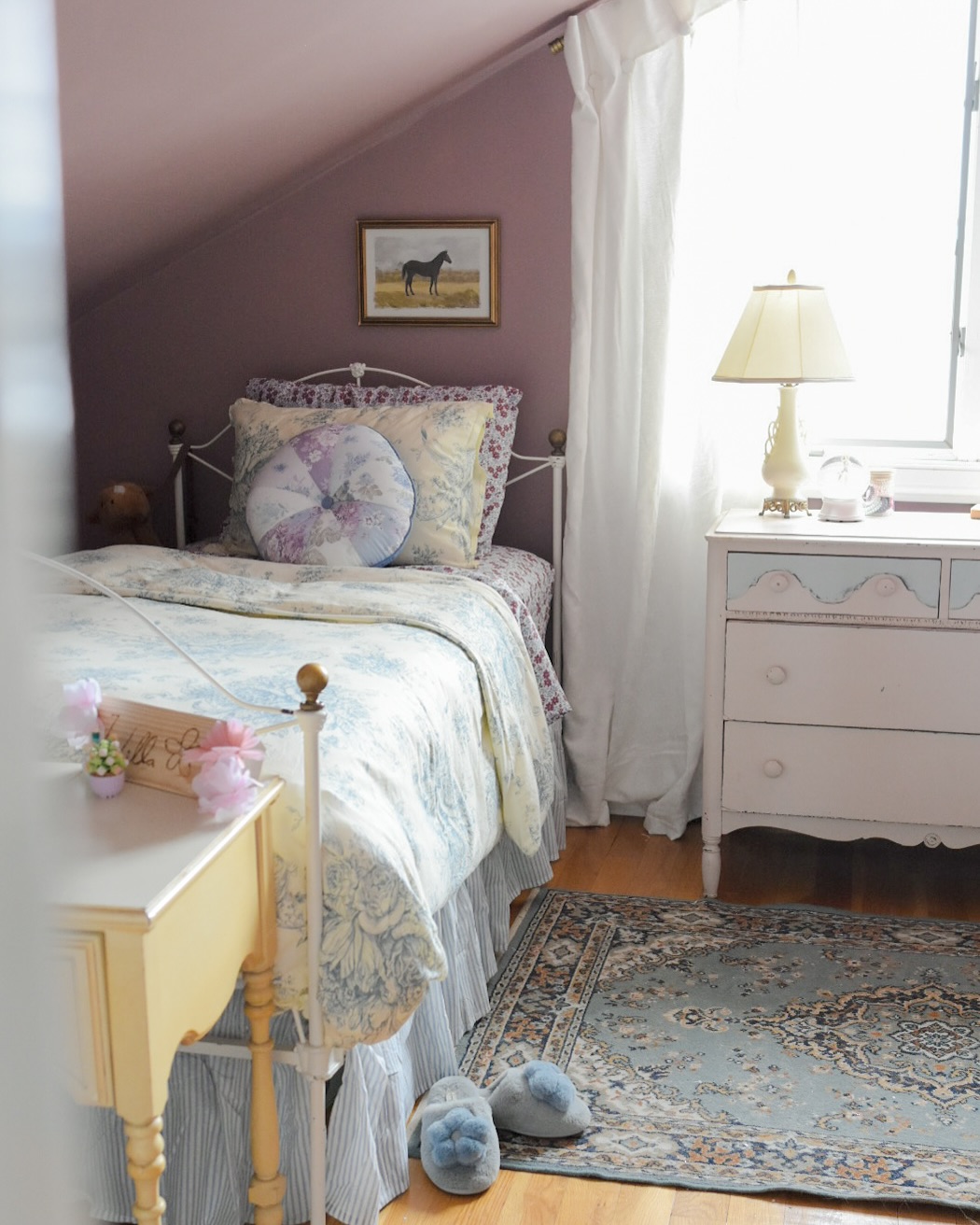 Photo of Barberry paint color