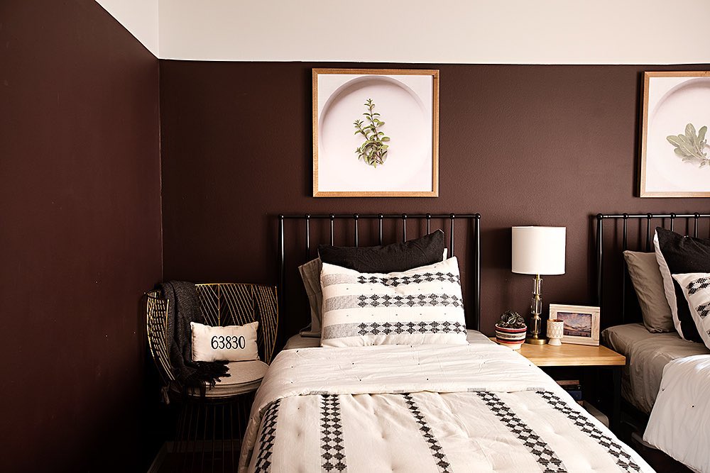 Photo of Caponata paint color