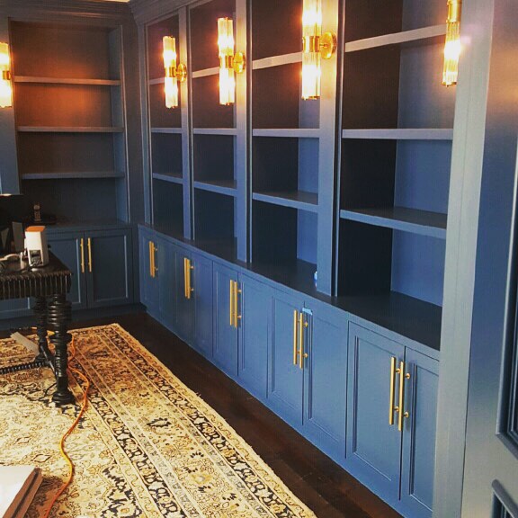 Photo of Champion Cobalt paint color
