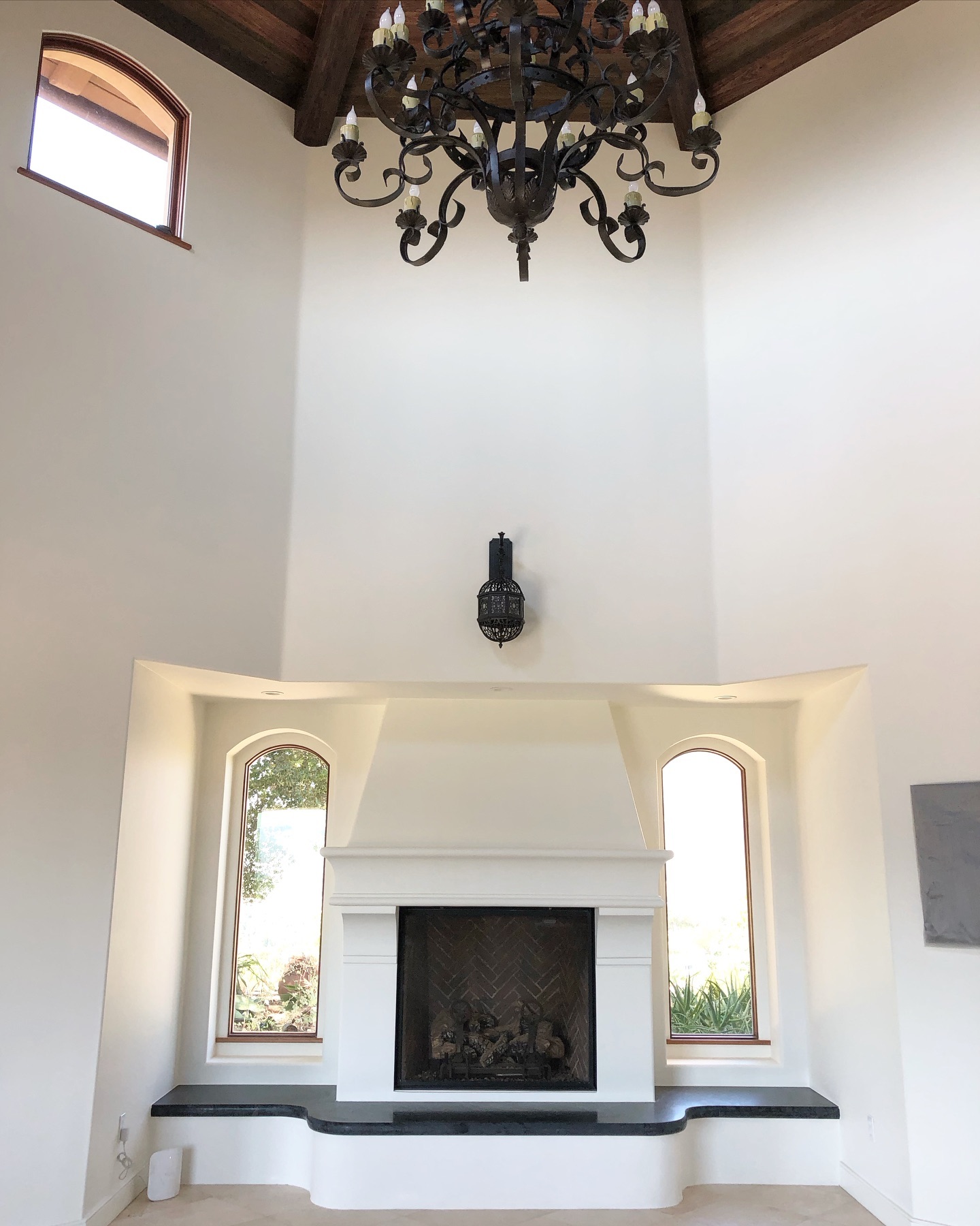 Photo of Gardenia paint color