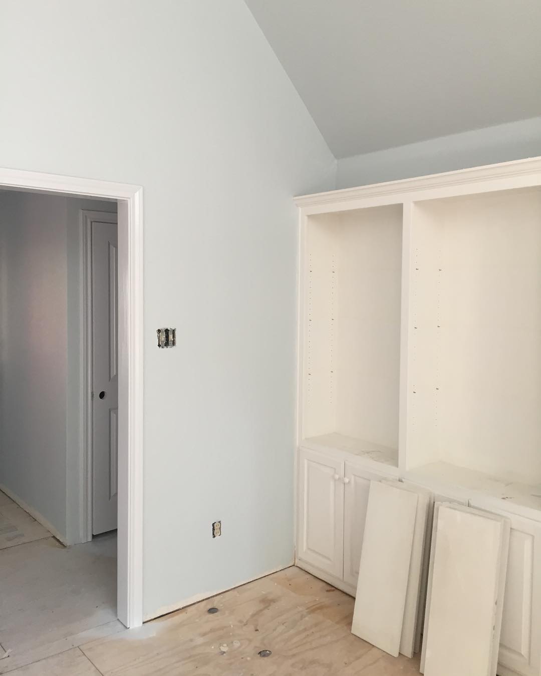 Photo of Glass Slipper paint color