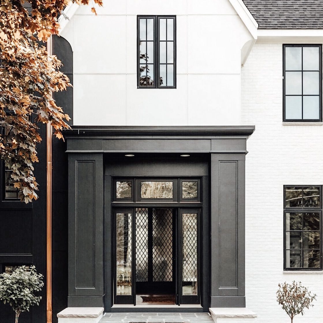 Photo of paint color bm-graphite in a Exterior by @_ambertiller_