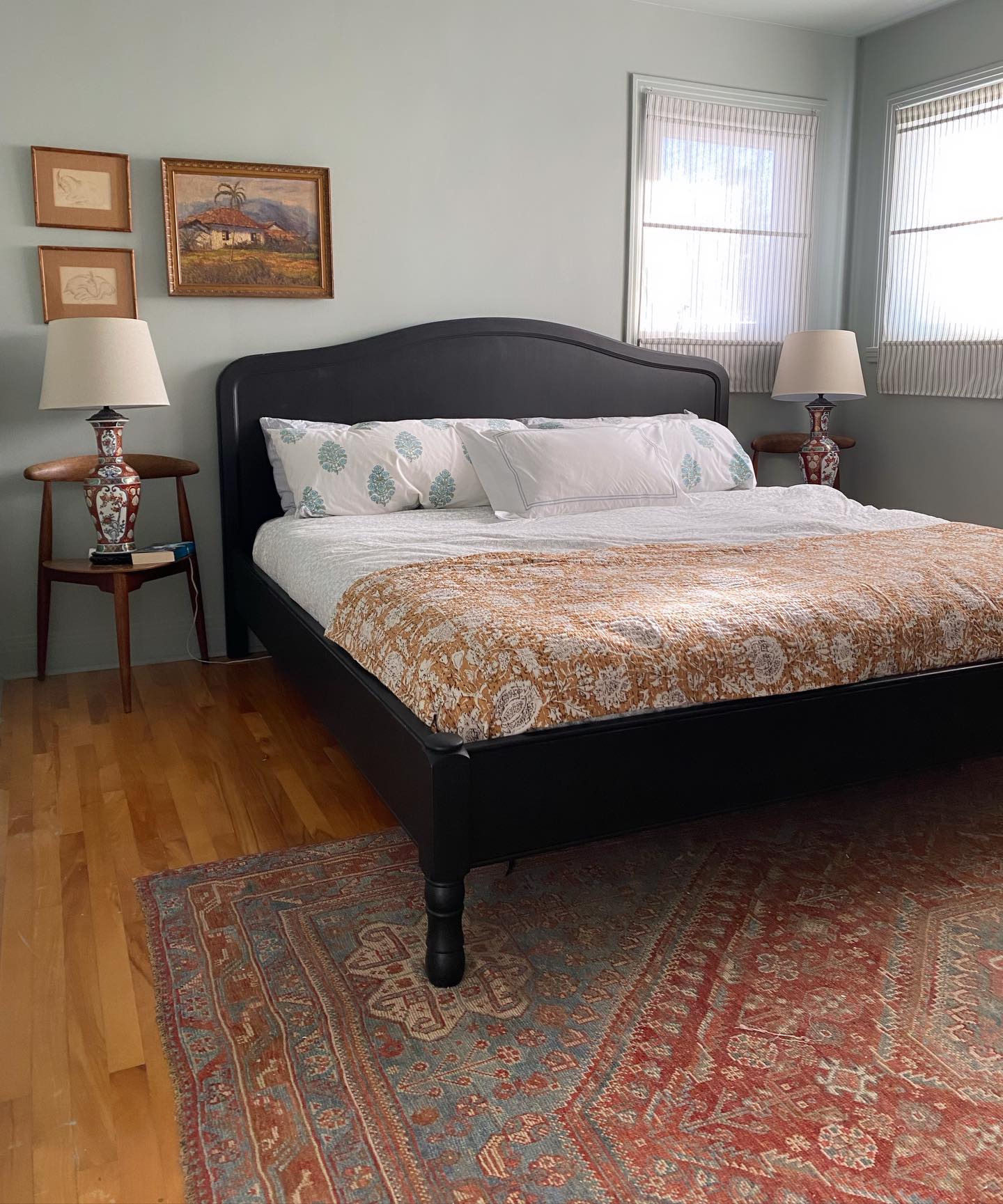 Photo of Imperial Gray paint color