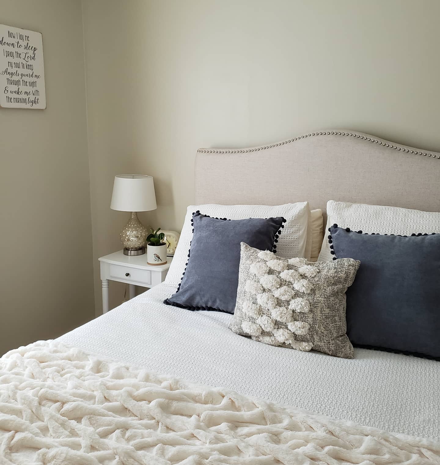 Photo of paint color bm-manchester-tan in a Bedroom by @nieceyleighhome