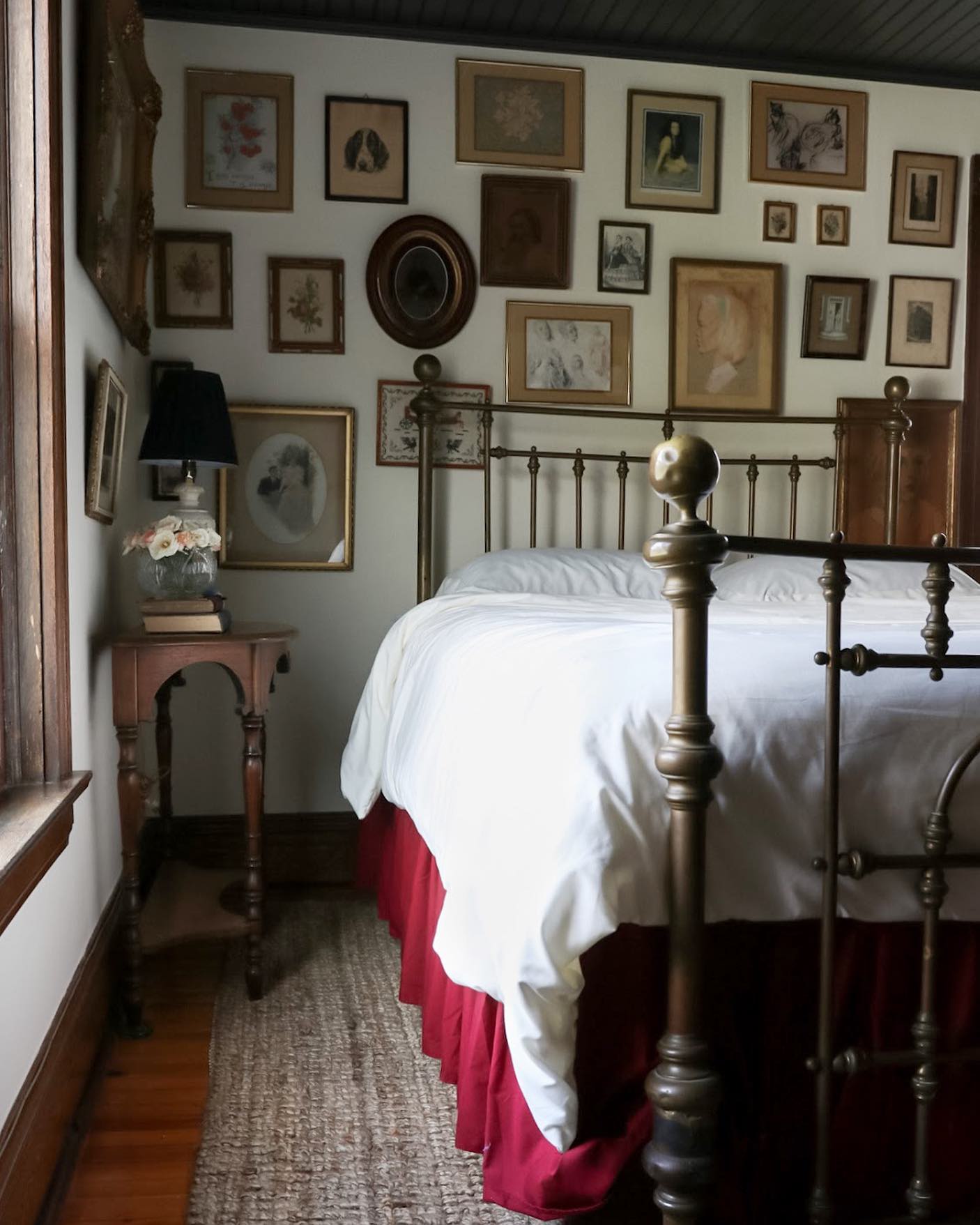 Photo of Monterey White paint color