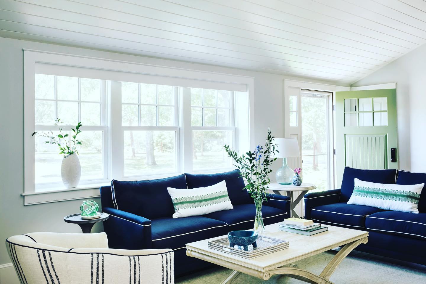 Photo of Oystershell paint color