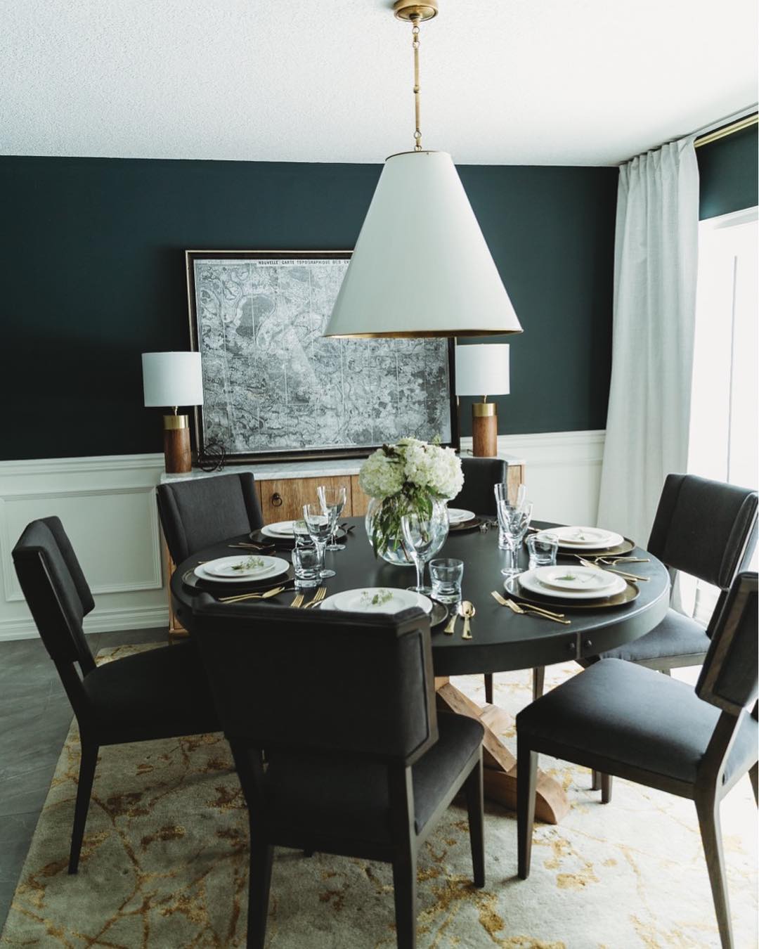 Photo of Regent Green paint color