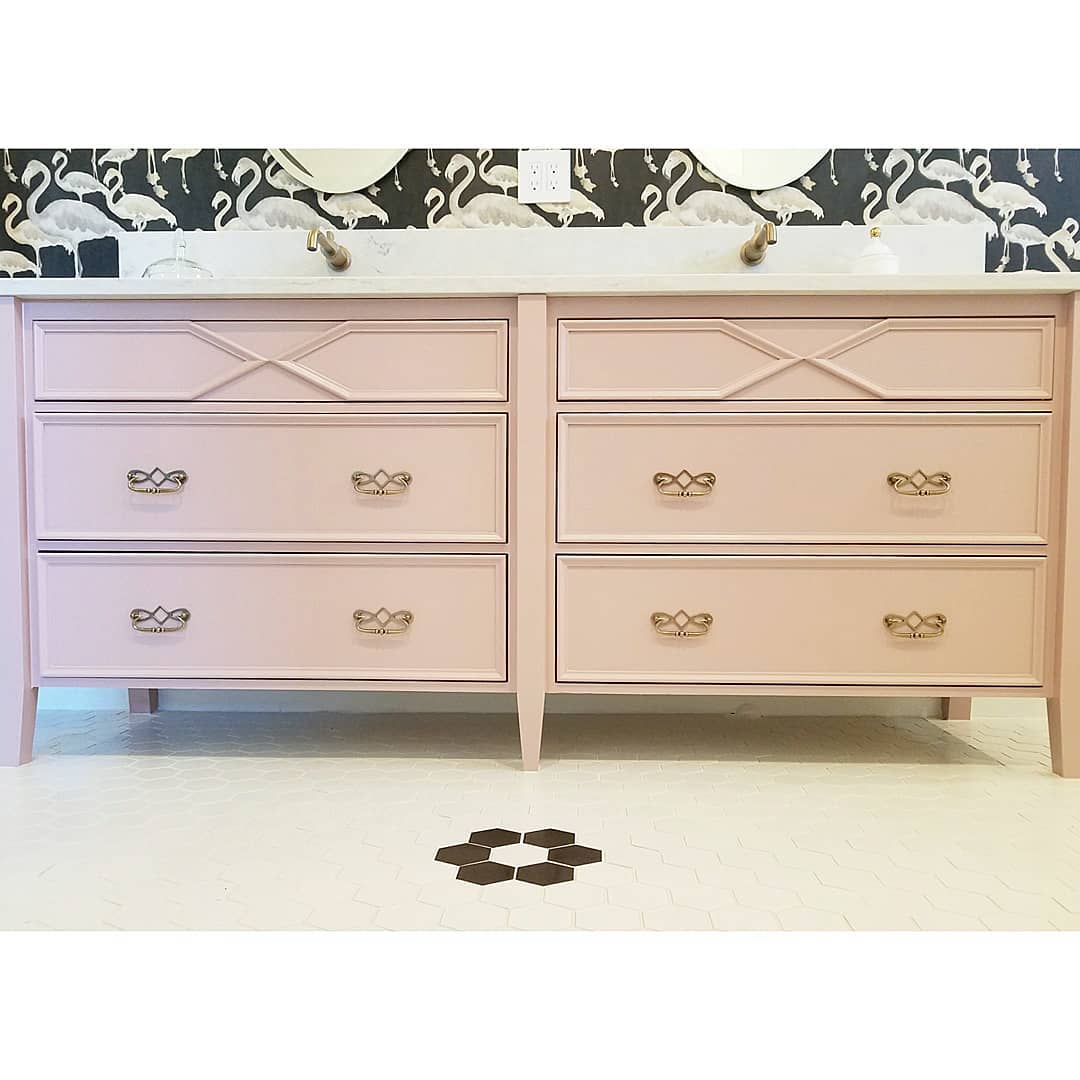 Photo of Rose Bisque paint color