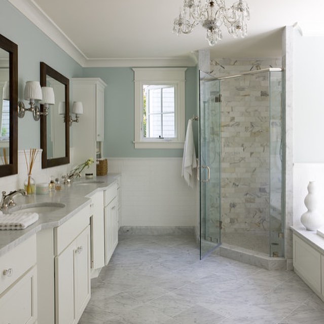 Photo of paint color bm-sea-glass in a Bathroom by @eaglewashcapecod