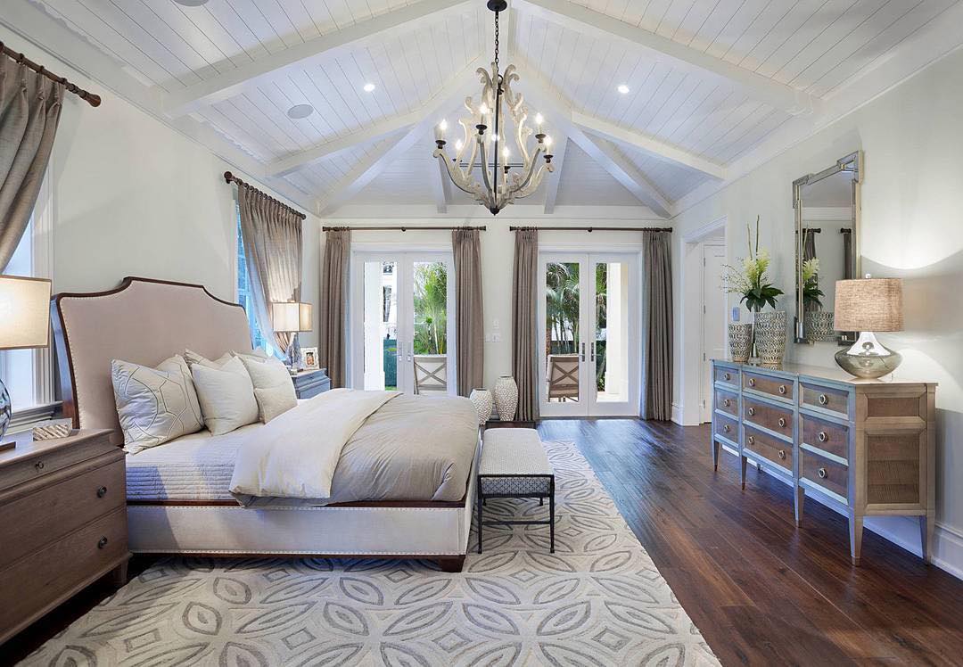 Photo of Silken Pine paint color