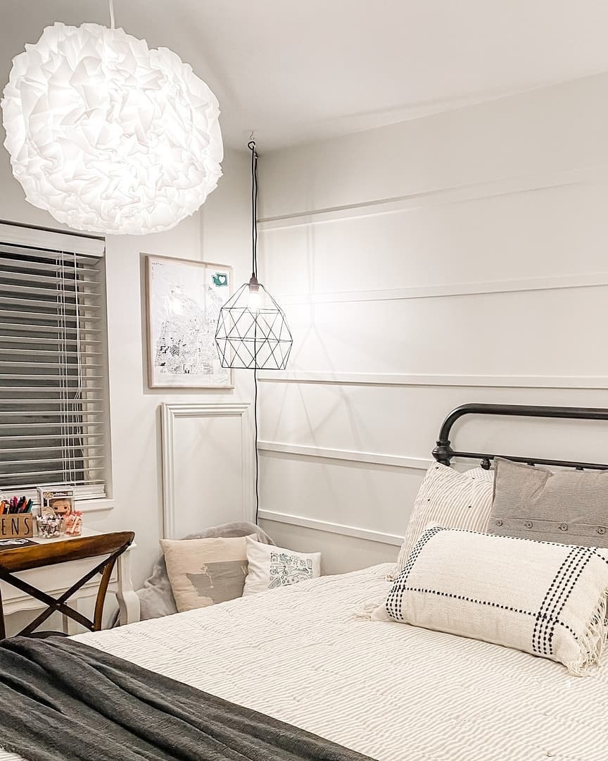 Photo of paint color bm-white-heron in a Bedroom by @whdinteriors