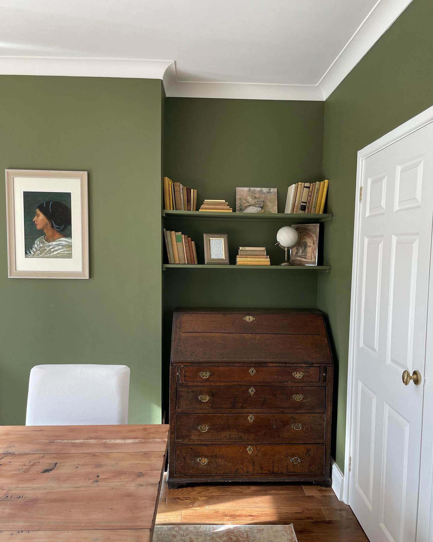 Photo of Bancha paint color