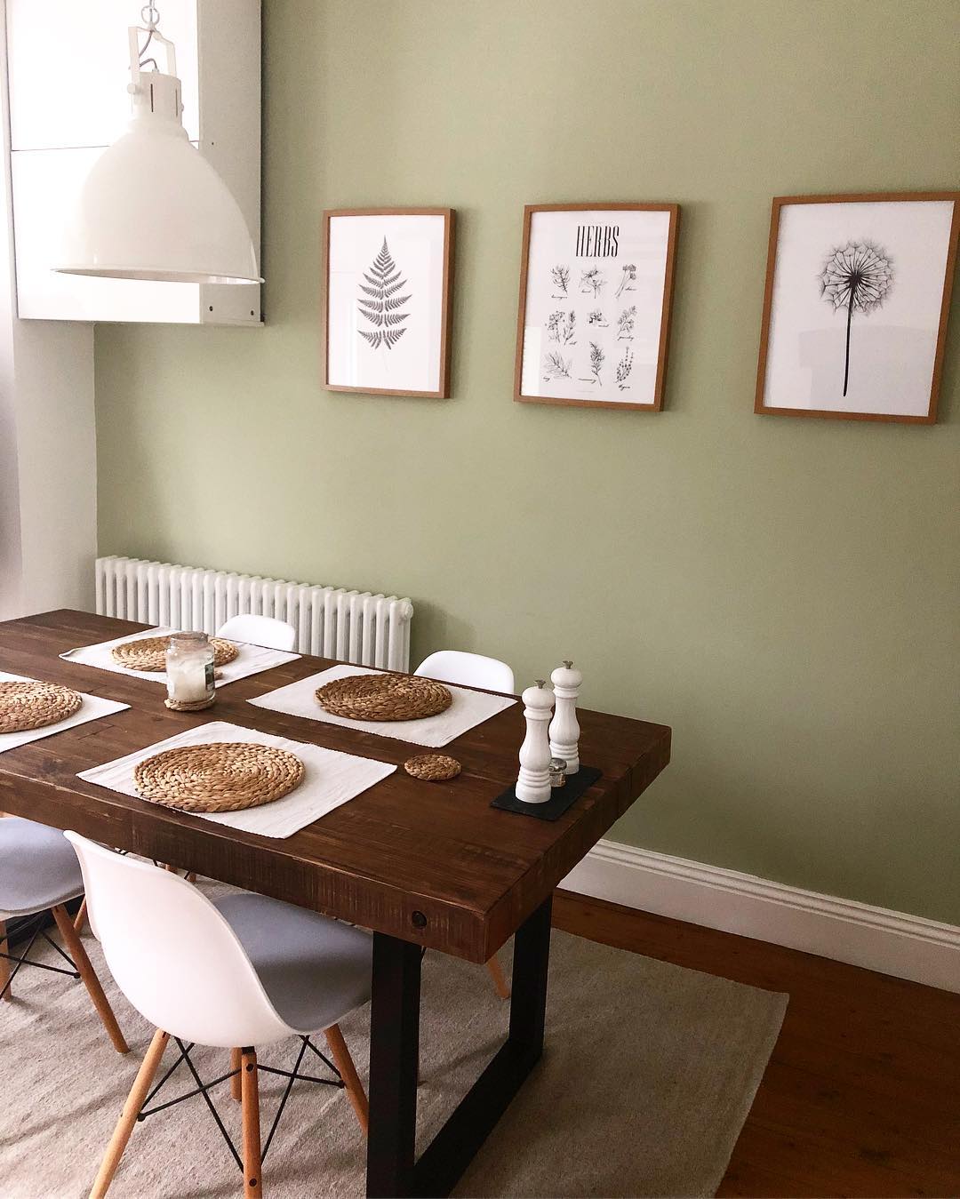 Photo of Cooking Apple Green paint color