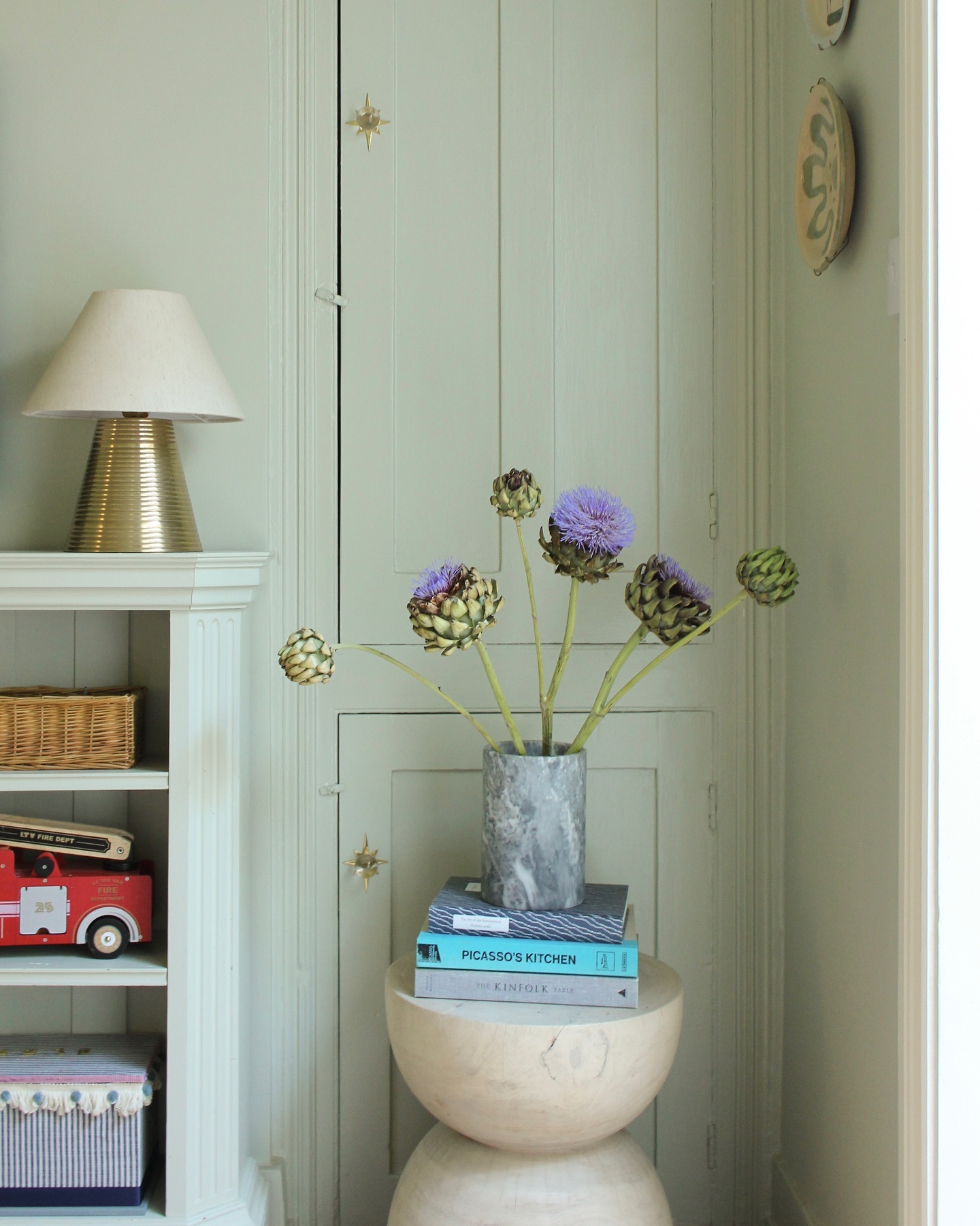 Photo of Eddy paint color