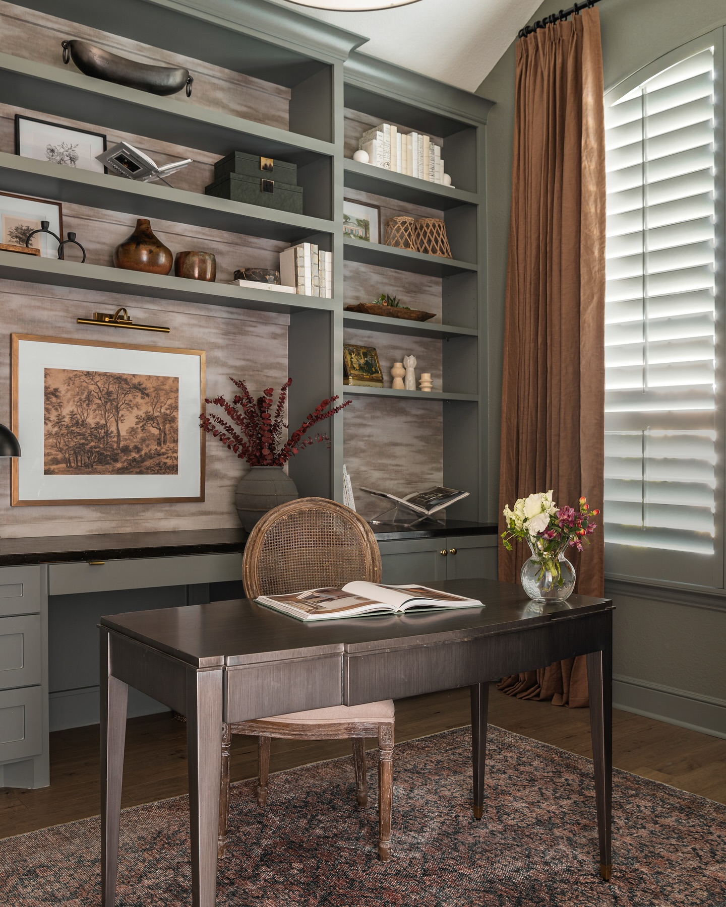 Photo of Attitude Gray paint color