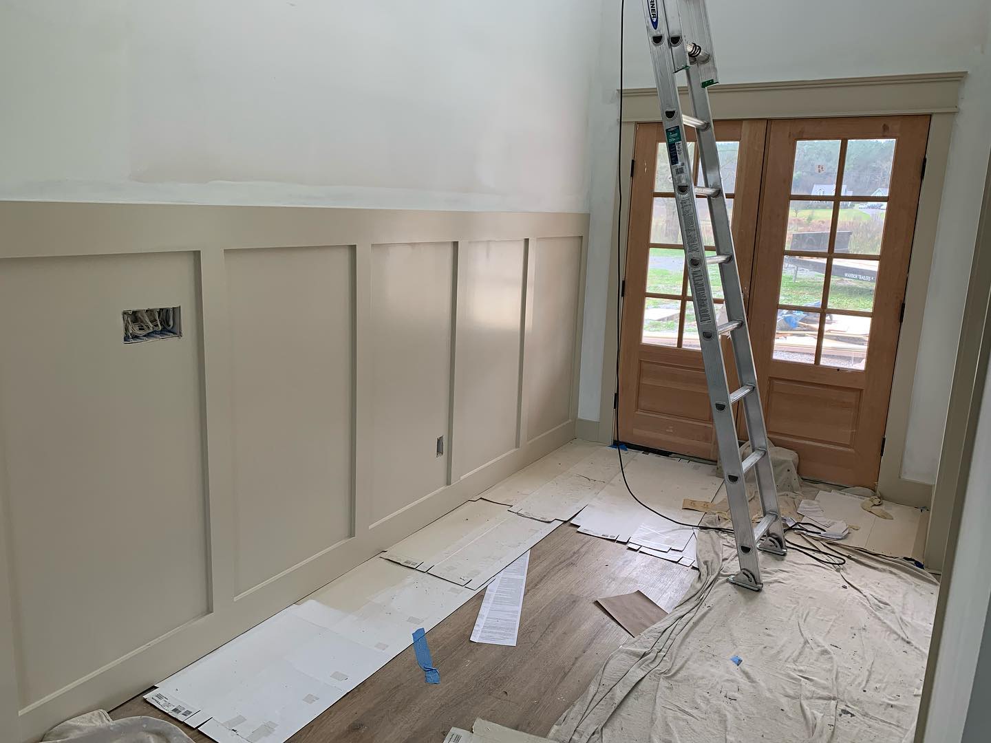 Photo of Urban Putty paint color