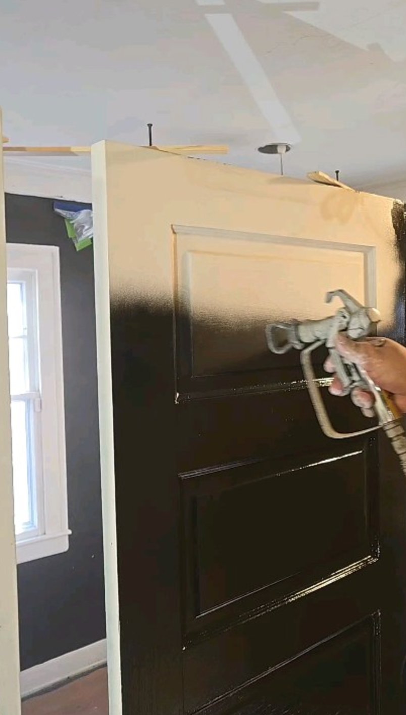 Air Sprayer Indoors