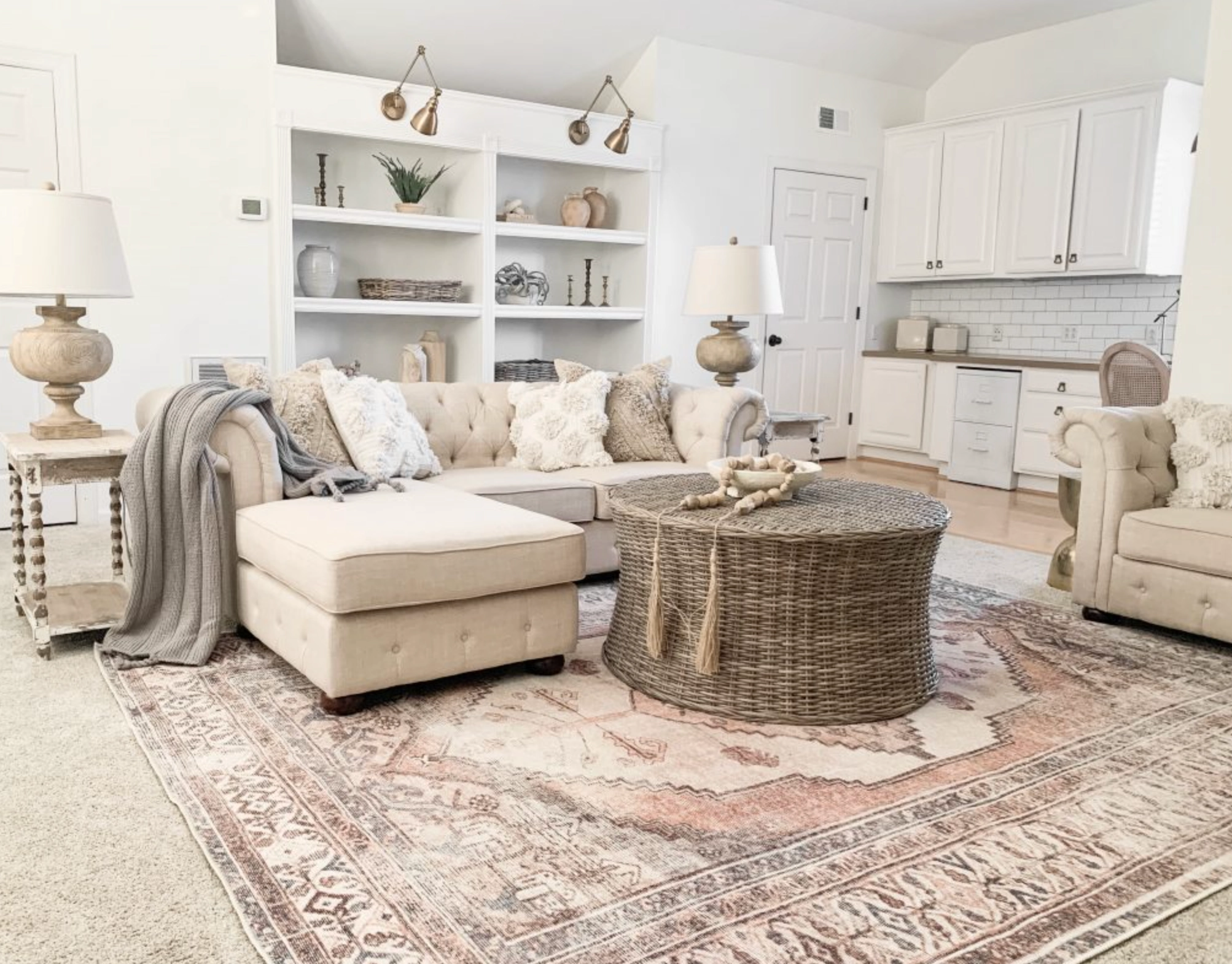 Alabaster decor