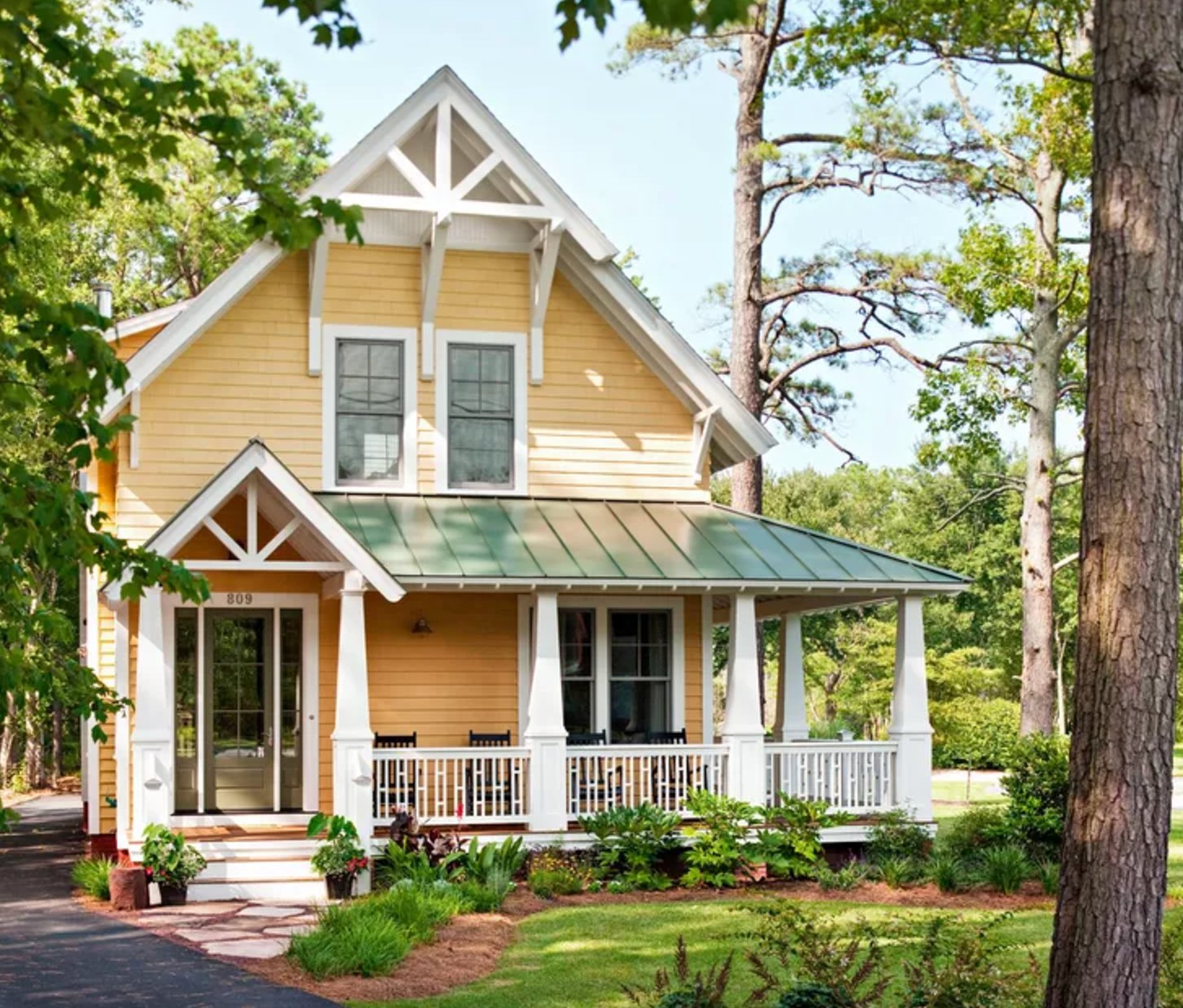 Apricot and white exterior