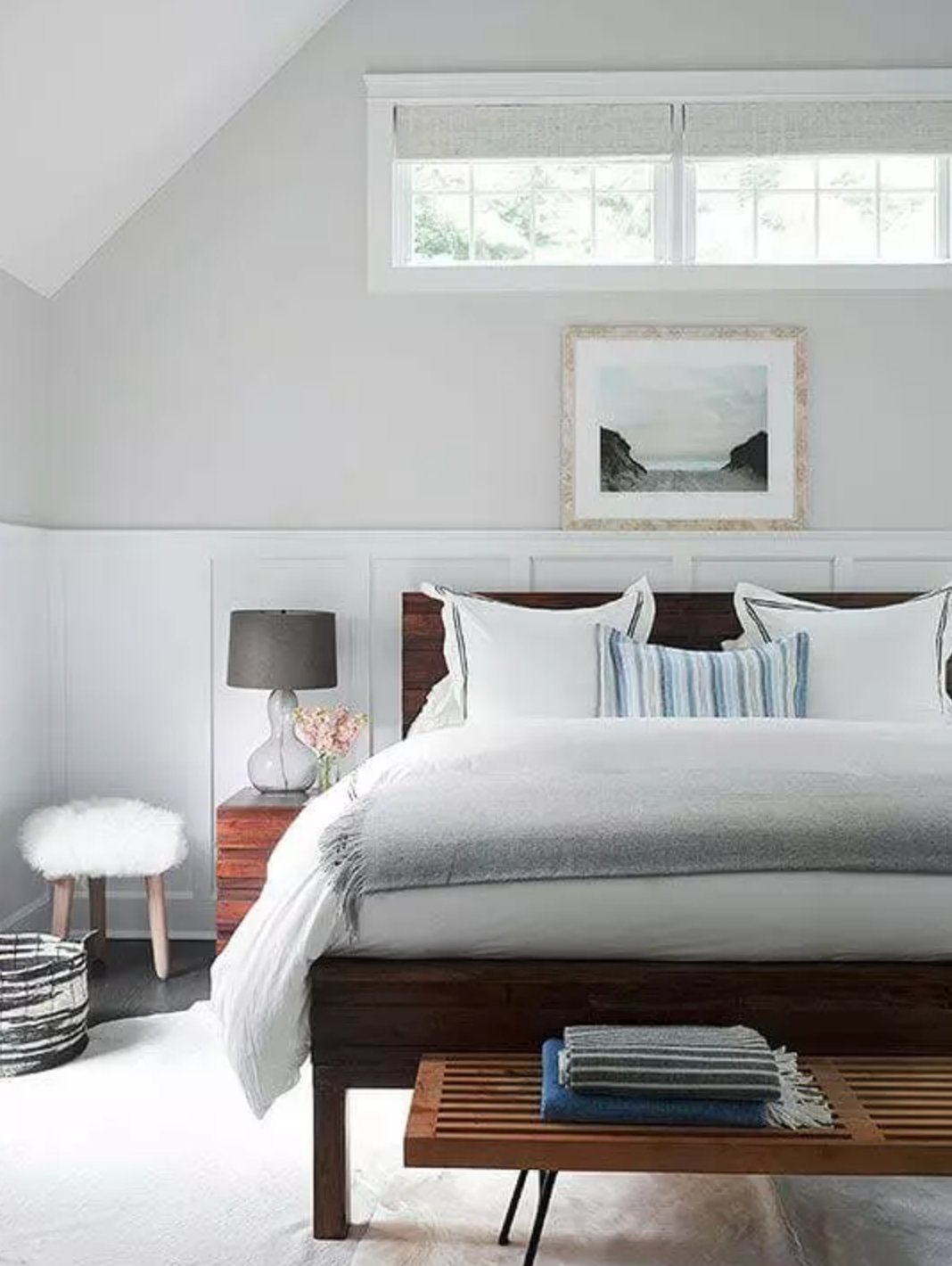 Balboa Mist in a bedroom