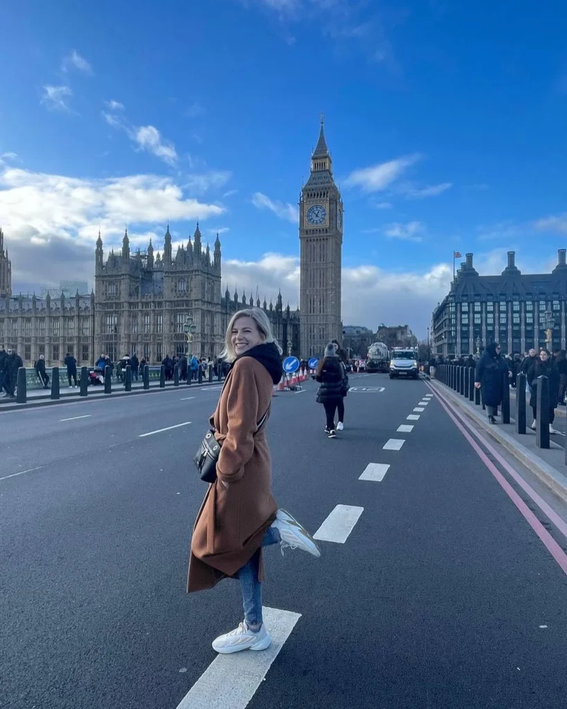 Elizabeth in London