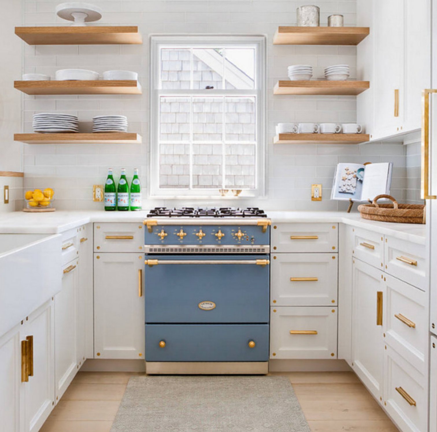 Decorators White by Benjamin Moore kitchen