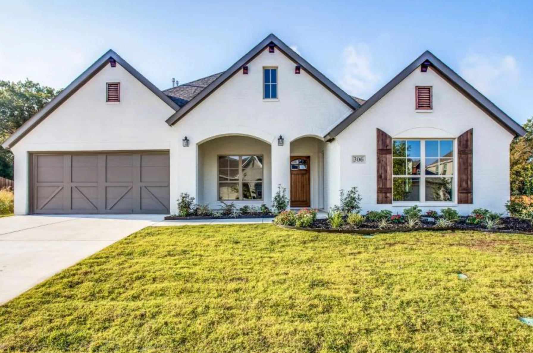 Dover White Exterior