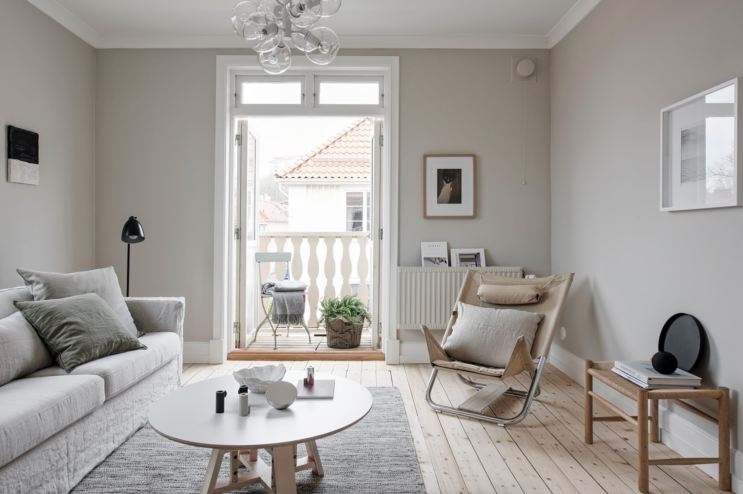 Gray flooring with greige walls
