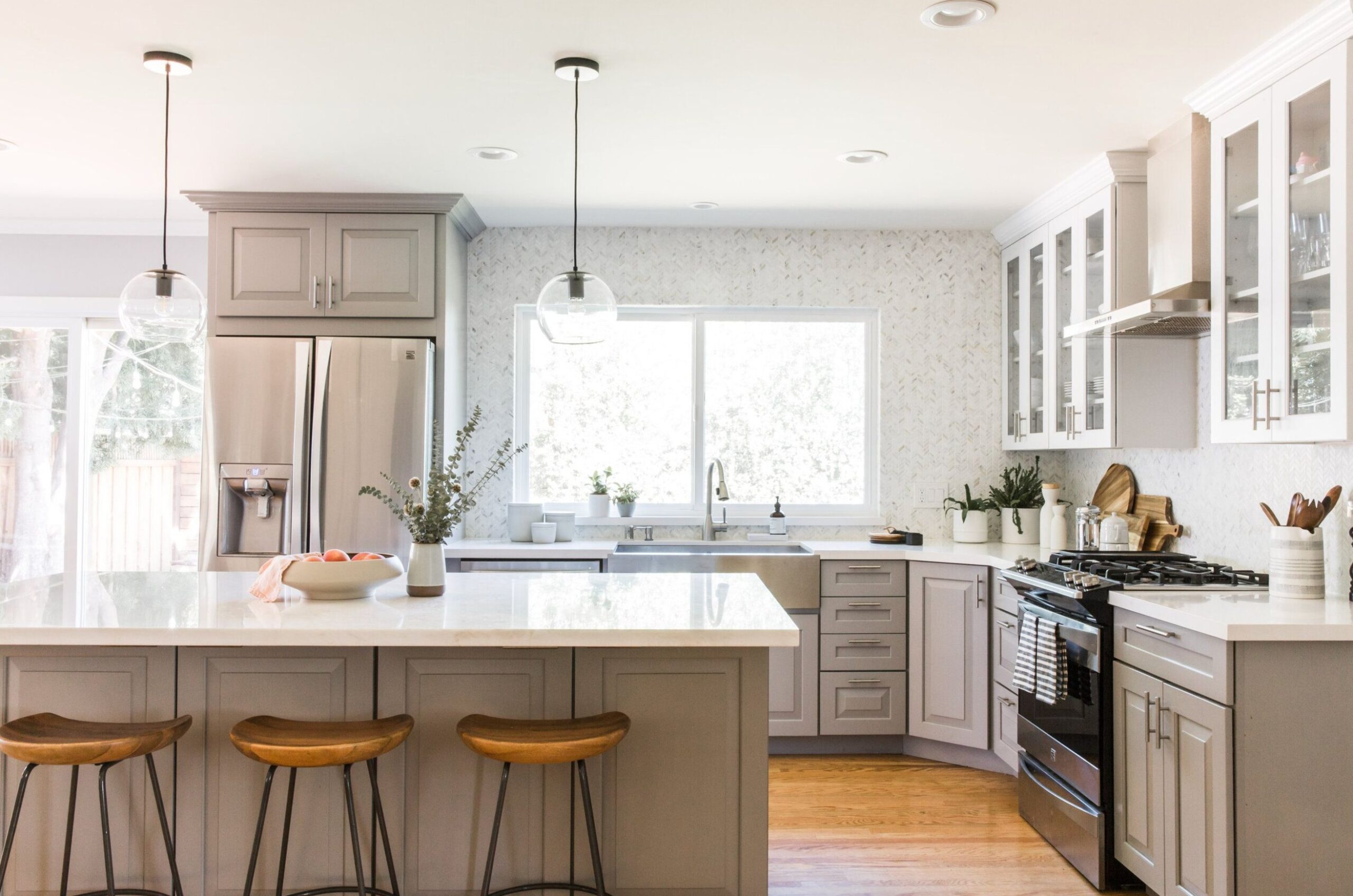 Gray Kitchen Cabinets 4 scaled