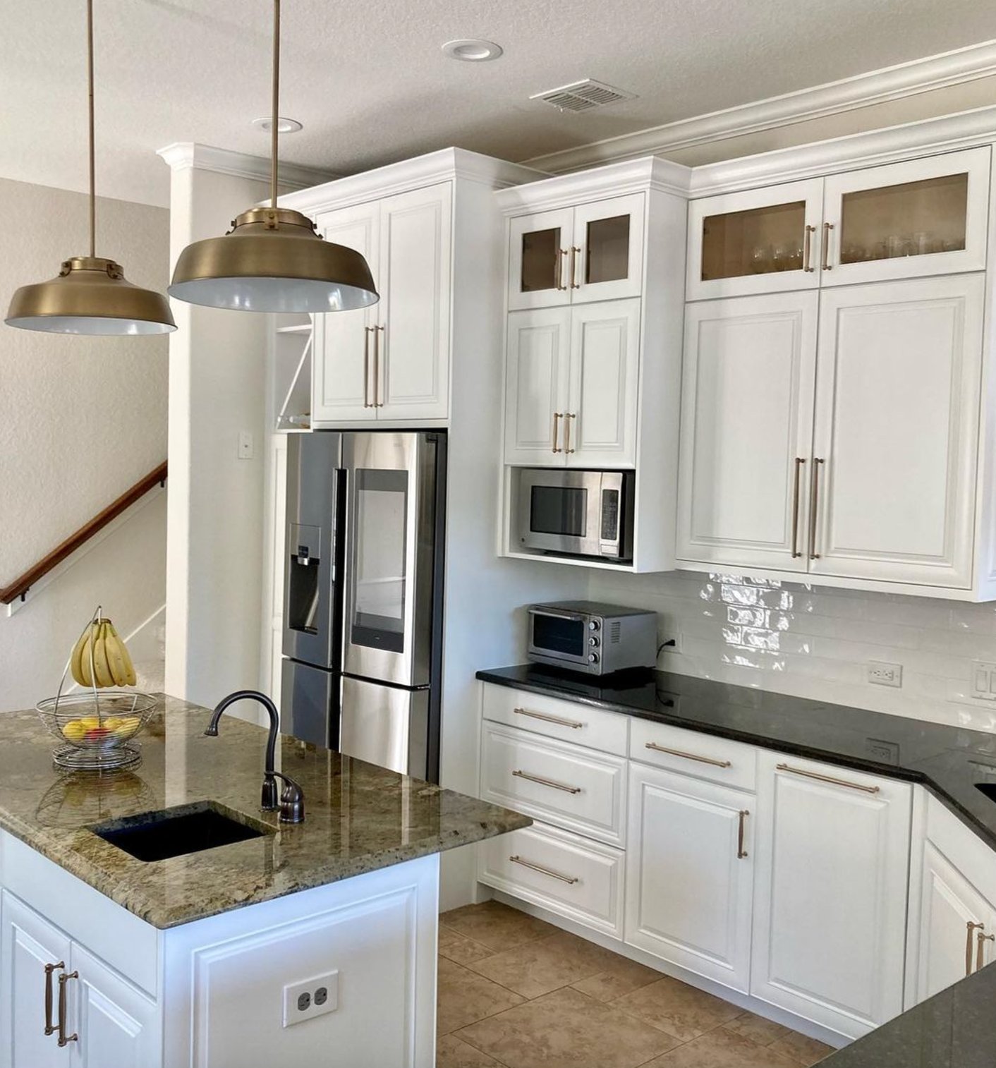 High Reflective White by Sherwin Williams kitchen 2