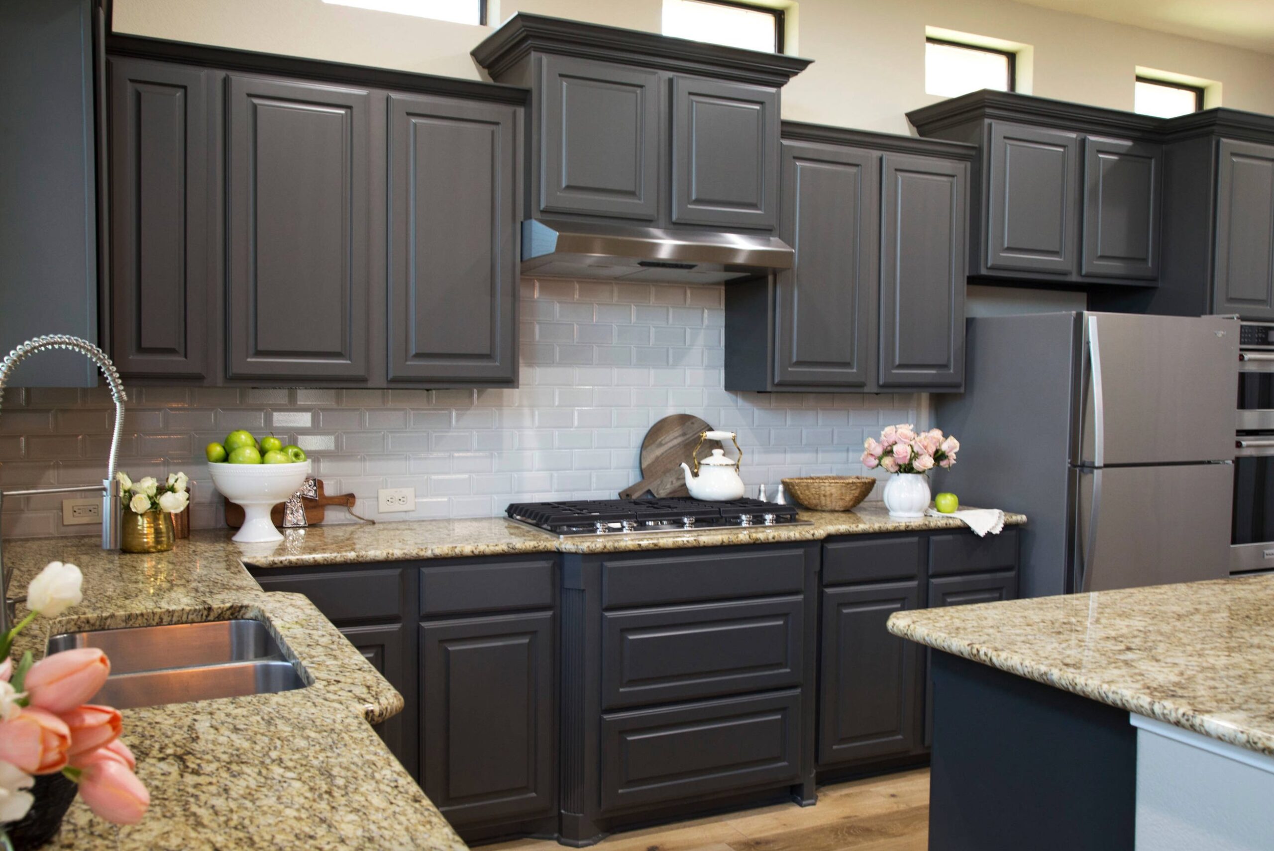 Kendall Charcoal by Benjamin Moore kitchen