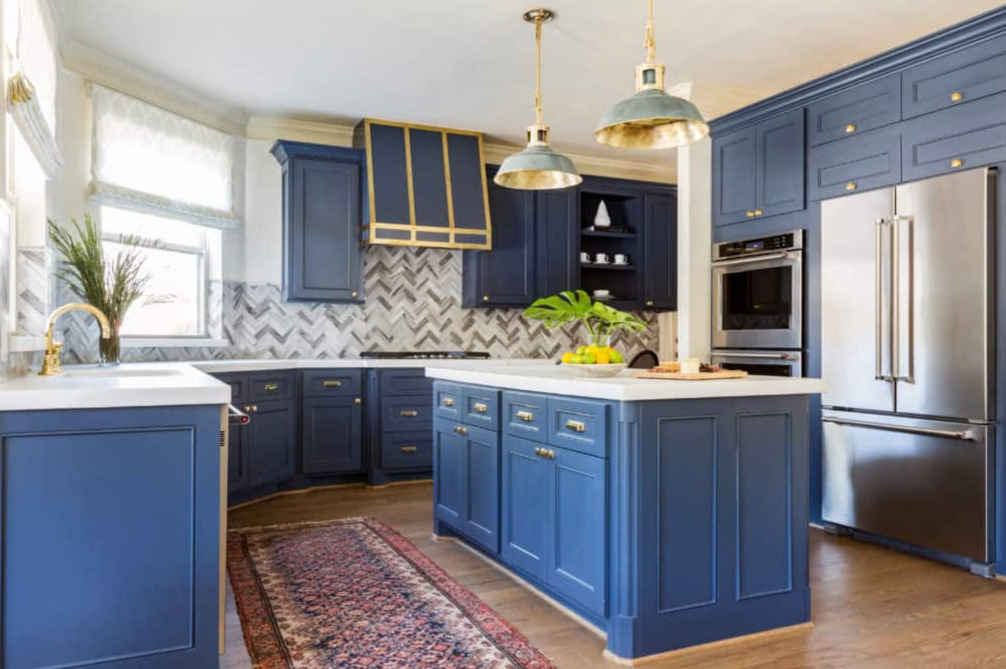 Navy Blue kitchen cabinets 2