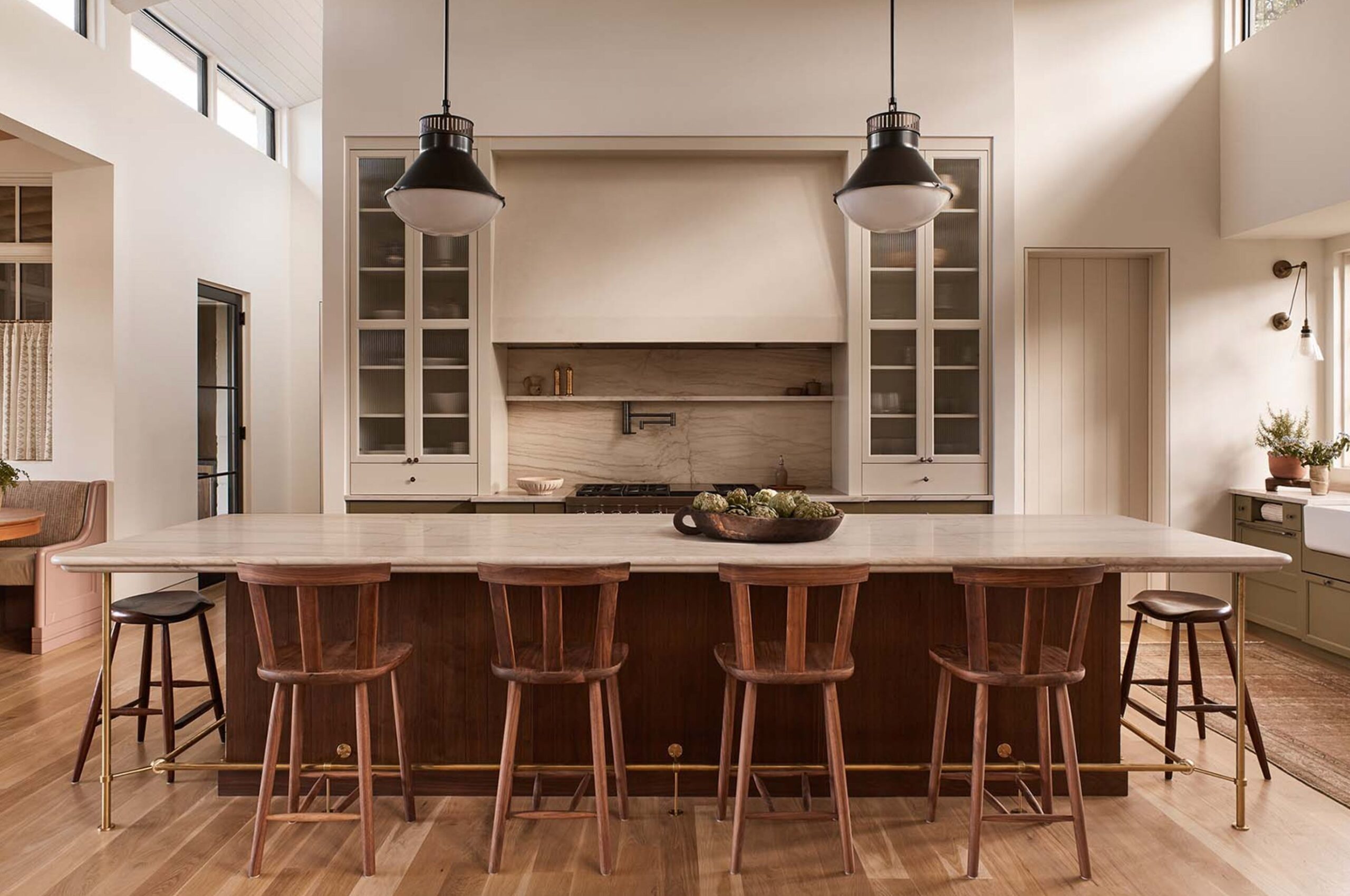 Neutrals in kitchen