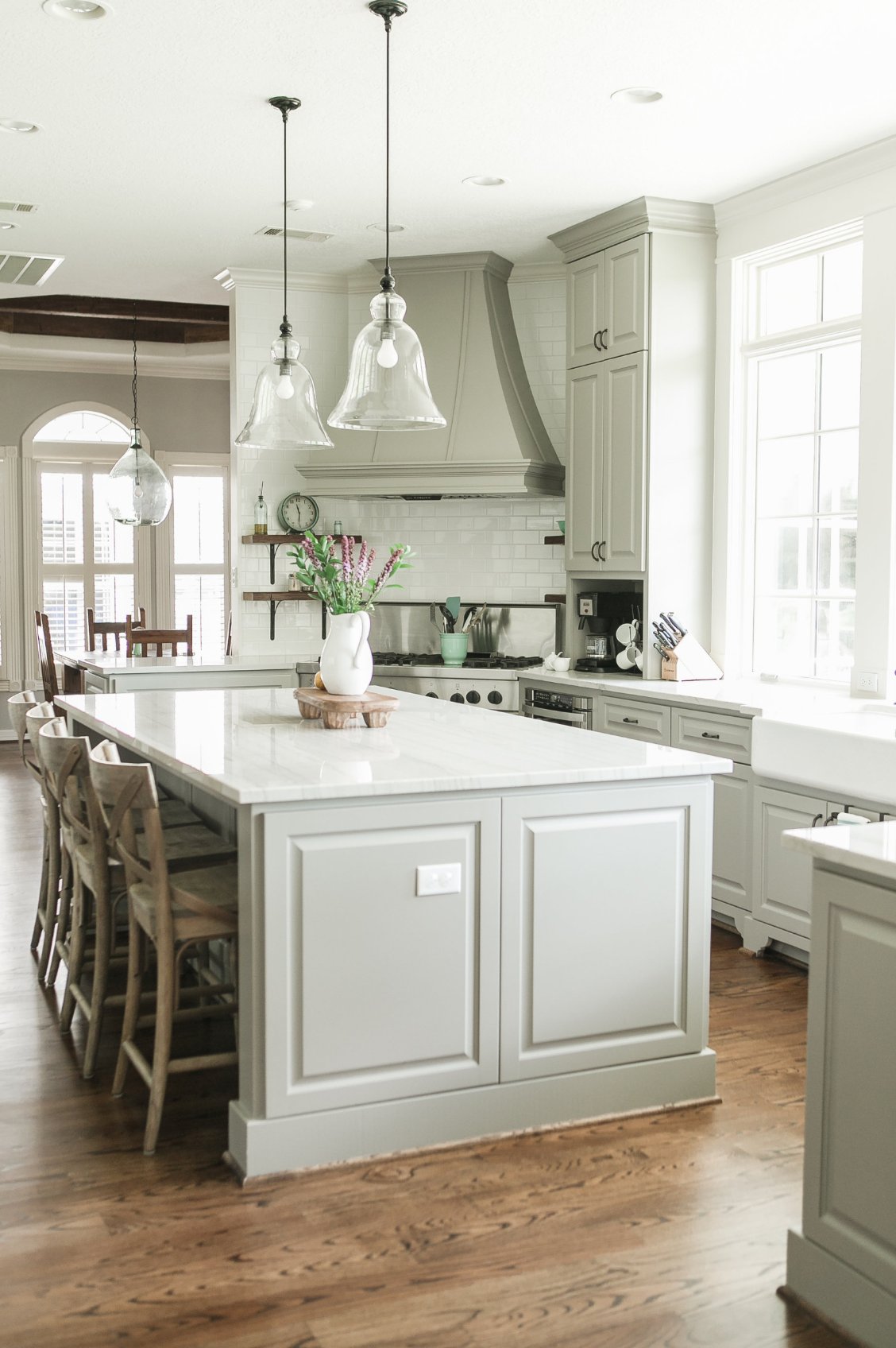 Pavestone by Sherwin-Williams kitchen