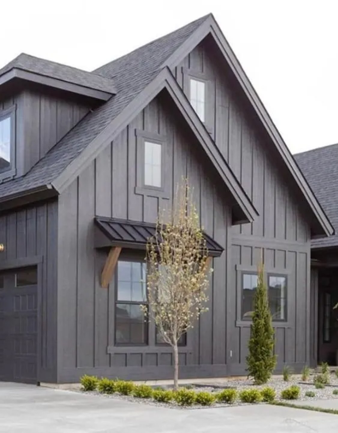 Iron Ore by Sherwin Williams exterior