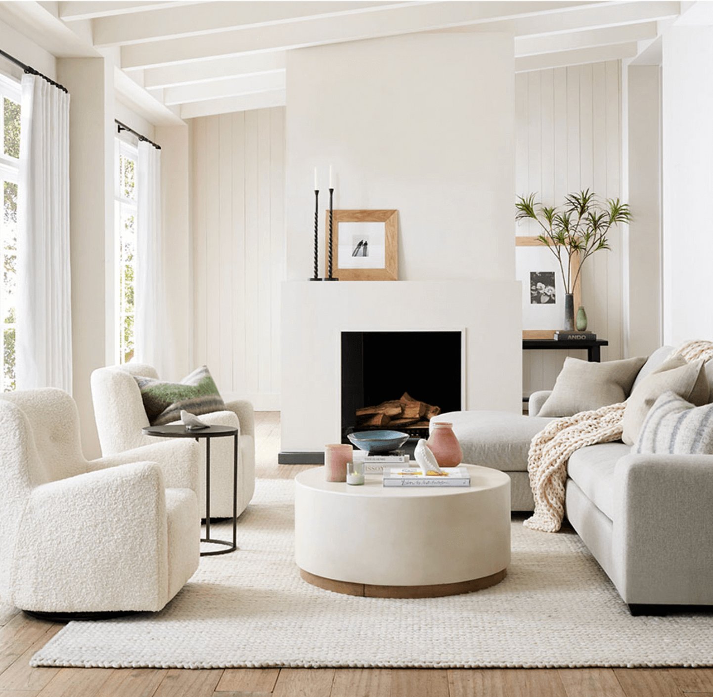 Snowbound by Sherwin Williams in living room