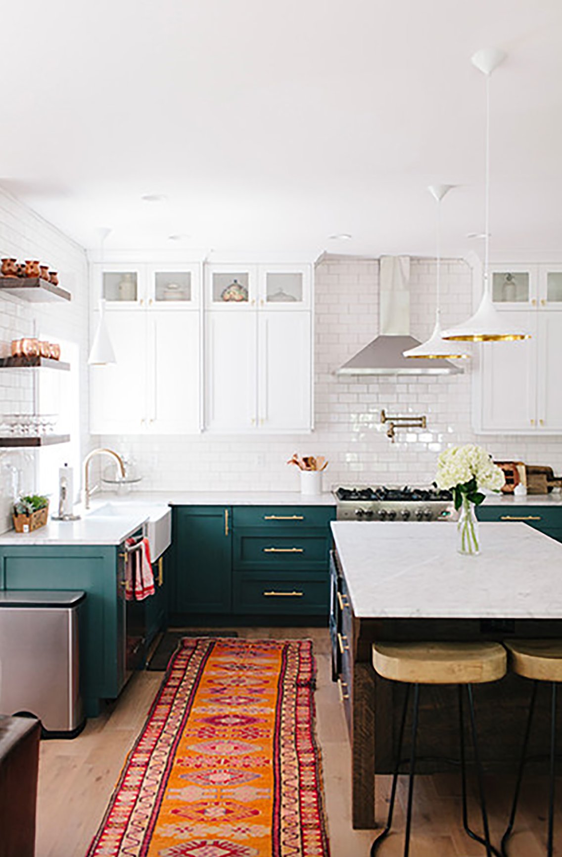 Two-Toned Kitchen Cabinets 4