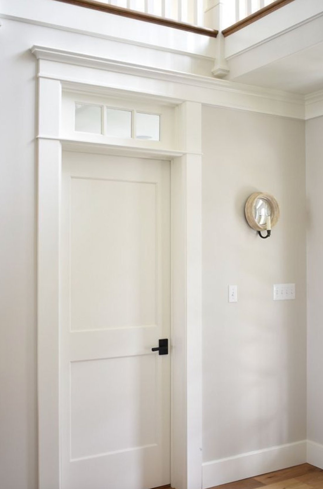 White Dove by Benjamin Moore trim 2