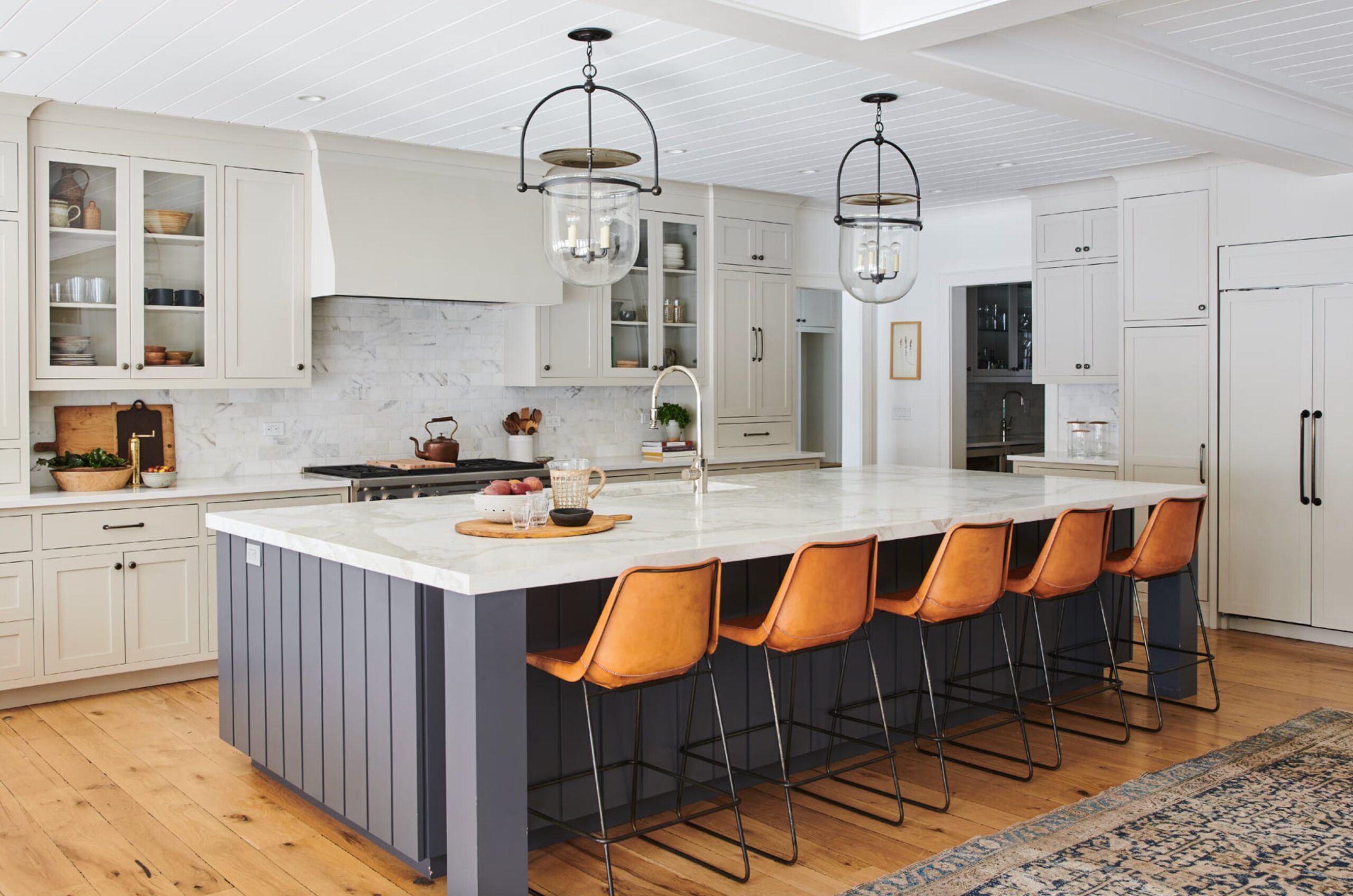 Wrought Iron by Benjamin Moore kitchen island